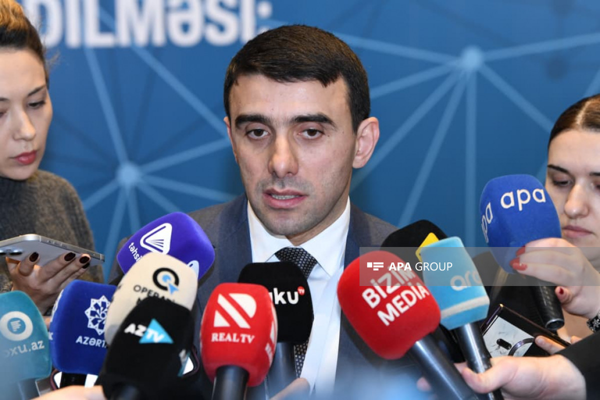 Təhsil İnstitutu: Hazırda bəzi dərsliklərin istifadəsi şagirdlər üçün çətinliklər yaradır