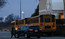 ABŞ-da orta məktəbdə bıçaqlı hücum: Ölən və yaralananlar var