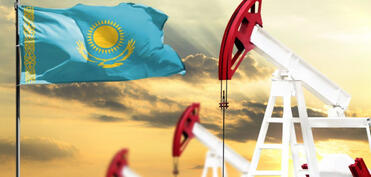 Qazaxıstan ixrac edəcəyi neftin bir hissəsini Çinə göndərəcək