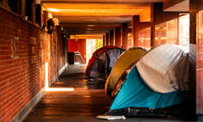 Britaniyada evsiz şəxslərin sayı durmadan artır