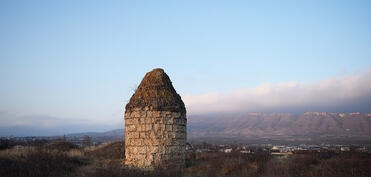 Xocalı türbəsinə bitişik məqbərə yeri aşkar edilib