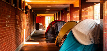 Britaniyada evsiz şəxslərin sayı durmadan artır