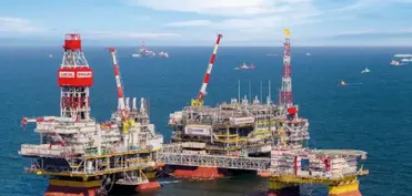 KİV: Ukrayna dronları ilk dəfə Rusiyanın Xəzərdə neft platformasına zərbə endirib