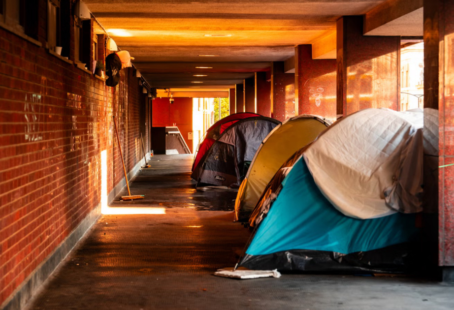 Britaniyada evsiz şəxslərin sayı durmadan artır