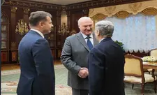 Lukaşenko ABŞ-ın Belarus üzrə xüsusi elçisi ilə görüşdə "nəsə edəcəyinə" söz verib