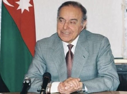 “Ümummilli Liderimizin yaratdığı güclü dövlətçilik məktəbi zaman keçdikcə daha da dərinləşir”