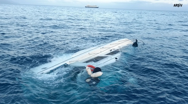 Xorvatiyada miqrant qayığı batıb: 3 nəfər ölüb