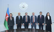 Emin Əmrullayev Böyük Britaniyanın Lordlar Palatasının üzvü ilə görüşüb