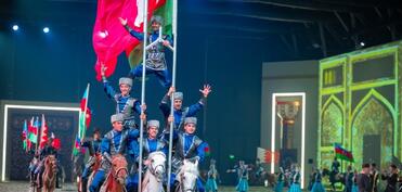 Qarabağ atları ərəb körfəzini fəth etdi!