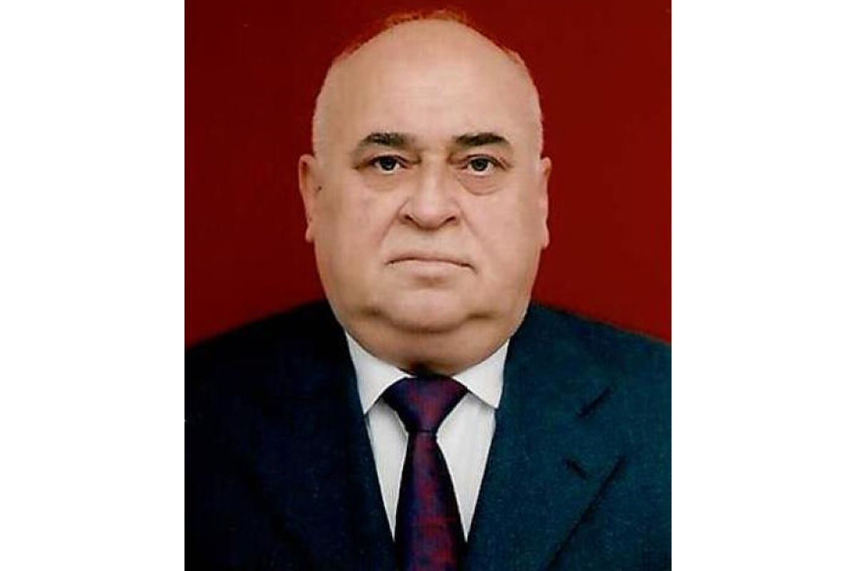 Sabiq dövlət müşaviri Vahid Axundov vəfat edib, nekroloq imzalanıb