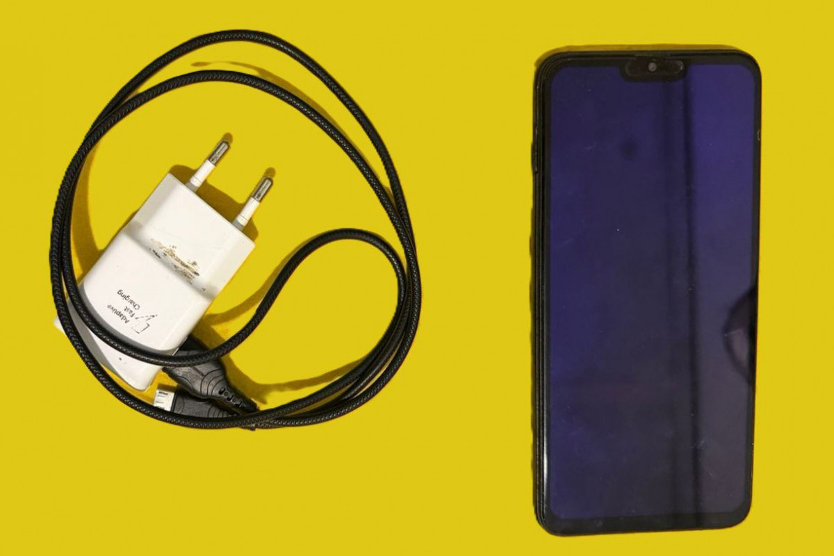 Məhkuma telefon ötürülməsinin qarşısı alınıb