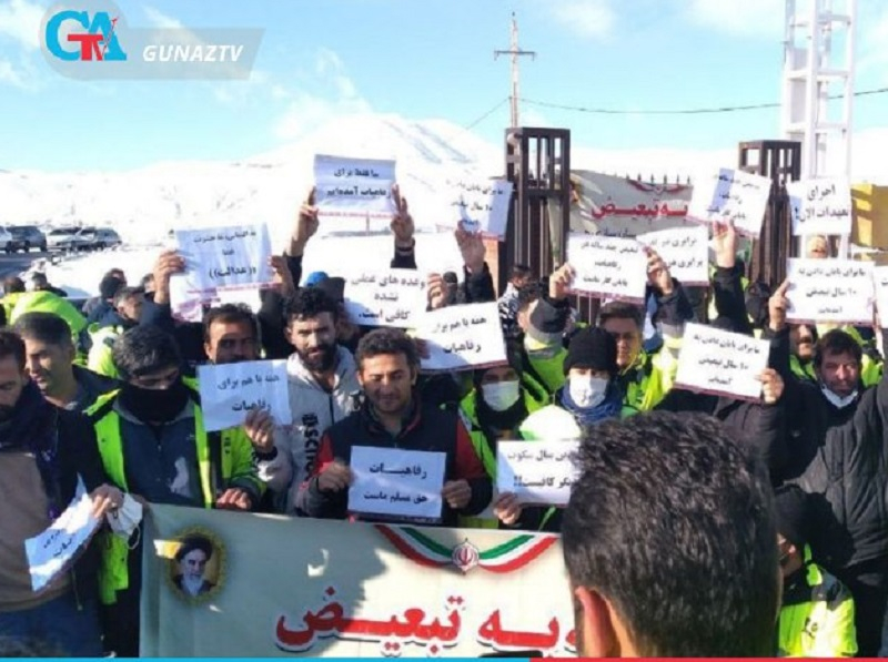 Tikantəpəli mədənçilər etiraz aksiyası keçirdilər