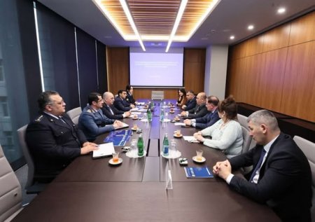 Dövlət Gömrük Komitəsi yanında İctimai Şuranın üzvləri ilə görüş keçirilib