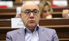 Ermənistanın Rusiyadakı səfiri silahlarının müsadirəsi ilə bağlı məhkəməyə müraciət edib