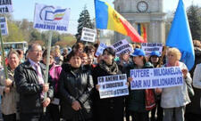 Moldovada müəllimlər maaşların artırılması tələbi ilə etiraz aksiyası keçirəcək