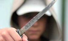 Rusiyada məktəbli şagirdlərə bıçaqla hücum edib, ölən və yaralılar var