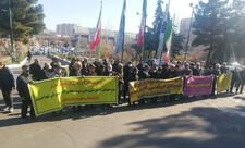 Təqaüdçülər Azərbaycanın iki şəhərində etiraz aksiyası keçirdilər