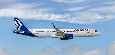 Avropa aviaşirkətinə məxsus təyyarə 35 ildə ilk dəfə Bağdada eniş edib