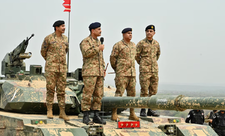 Pakistan ordusunun komandanı Qəzza üzrə mümkün missiya müzakirəsi üçün Trampla görüşəcək