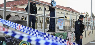 Avstraliyada insanlara hücum edən şəxsə qarşı irəli sürülən ittihamlar məlum olub