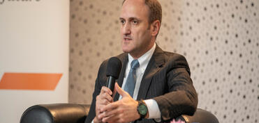 ƏƏSMN şöbə müdiri: Qanuna edilən dəyişiklik atalıq məzuniyyətindən istifadəyə şərait yaradacaq