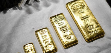 Əmtəə bazarlarında qızıl və gümüş bahalaşıb