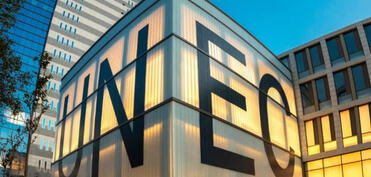 UNEC və Macarıstan universitetlərinin elmmetrik göstəriciləri müqayisəli təhlil edilib