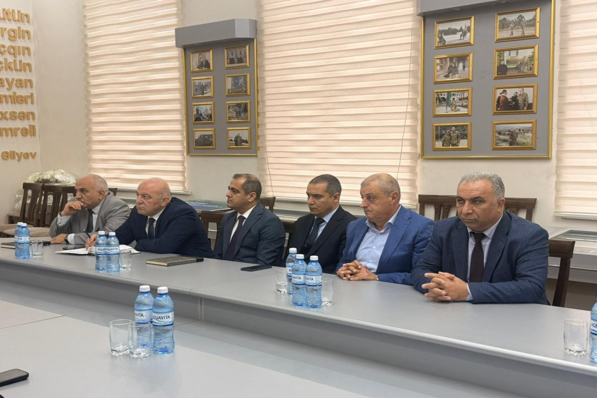 “Qaçqınkom”da İctimai Şuranın növbəti iclası keçirilib