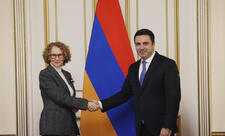 NATO Baş katibinin müavini Simonyanla sülh prosesini müzakirə edib