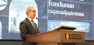 MEK direktoru İstanbulda beynəlxalq konfransda çıxış edib