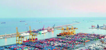 Bu ilin 11 ayında Bakı Limanı 7,5 milyon tondan çox yük aşırıb