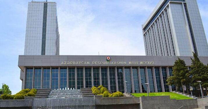 Milli Məclisin Daxili Nizamnaməsinə dəyişiklik edildi