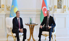 Nursultan Nazarbayev Prezident İlham Əliyevi təbrik edib