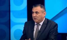 “İrəvan hələ də bir neçə stolda oturur”