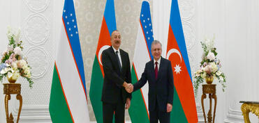 Şavkat Mirziyoyev Prezident İlham Əliyevi təbrik edib