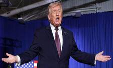 Tramp ABŞ-ın hərbi rəhbərliyi ilə birlikdə bəyanatla çıxış edəcək