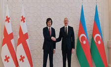 İrakli Kobaxidze Prezident İlham Əliyevə zəng edib