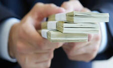 Bank əmanətçilərinin depozit gəlirləri 1.2 mlrd. manata yaxınlaşıb