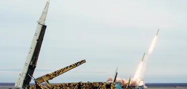 KİV: İran kimyəvi və bioloji silah elementləri ehtiva edən ballistik raket başlıqları üzərində işləyir