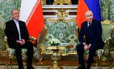 Putin Pezeşkianla İranın nüvə proqramı ətrafındakı vəziyyəti müzakirə edib