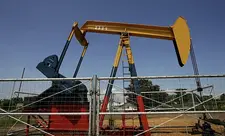 Trampın blokadası altında Venesuela neft quyularını bağlayır