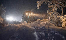 Gürcüstanda qarlı hava bir sıra fəsadlar yaradıb