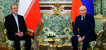 Putin Pezeşkianla İranın nüvə proqramı ətrafındakı vəziyyəti müzakirə edib