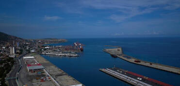 ABŞ-ın Mərkəzi Kəşfiyyat İdarəsi Venesuela limanına zərbə endirib