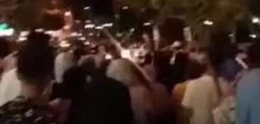 İranda etiraz aksiyaları genişlənir - Həmədanda da aksiya keçirildi