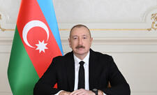 Prezident İlham Əliyev Dünya Azərbaycanlılarının Həmrəyliyi Günü və Yeni il münasibətilə Azərbaycan xalqına müraciət edib - VİDEO
