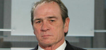 Hollivud ulduzu Tommi Li Consun qızı oteldə ölü tapılıb