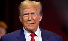 Tramp: Kiyevlə faydalı qazıntılarla bağlı saziş ABŞ-a Ukraynaya xərclənən vəsaiti geri qaytarmağa imkan verəcək