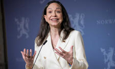 Venesuela müxalifətinin lideri Nobel Sülh Mükafatını Trampa verməyə hazırdır