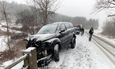 Bayram günlərində qarlı hava ilə bağlı avtomobillər dəyən ziyan 1 mln. manata çatıb